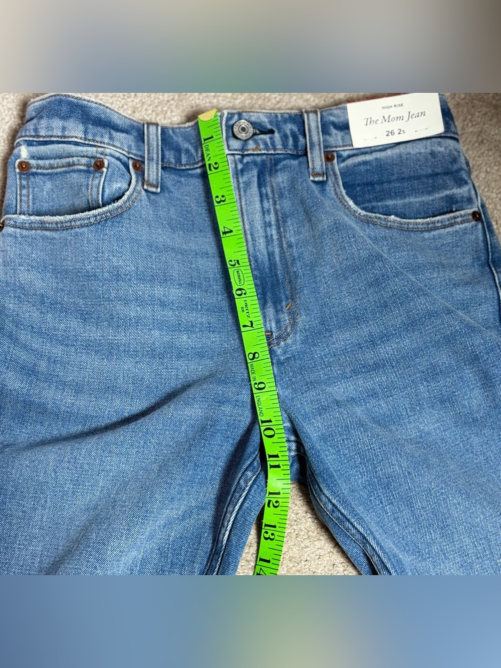 Abercrombie & Fitch High-Rise The Mom Jean 26S 2S NWT - Picture 4 of 6